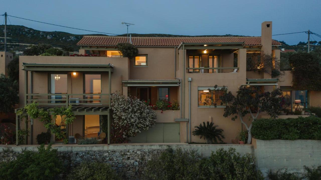 Villa Nona Maria Minia Buitenkant foto